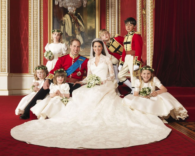Những đám cưới xa hoa, hoành tráng và đẹp nhất thế kỷ của giới Hoàng gia cho đến tài phiệt, minh tinh - Ảnh 1.
