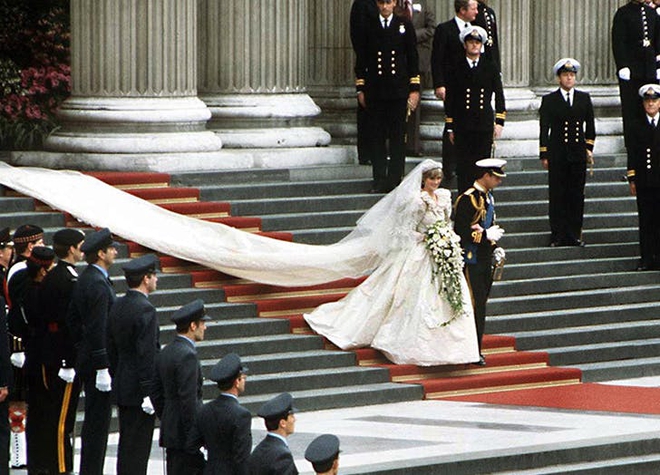 Những đám cưới xa hoa, hoành tráng và đẹp nhất thế kỷ của giới Hoàng gia cho đến tài phiệt, minh tinh - Ảnh 5.