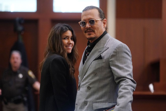 Nữ luật sư Camille Vasquez lần đầu xuất hiện cùng bạn trai, làm rõ tin đồn hẹn hò Johnny Depp - Ảnh 4.