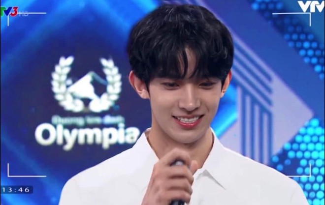 Xuất hiện thí sinh Olympia điển trai như idol Hàn gây bão MXH: Biết được sự thật đằng sau ai cũng ngỡ ngàng - Ảnh 2.