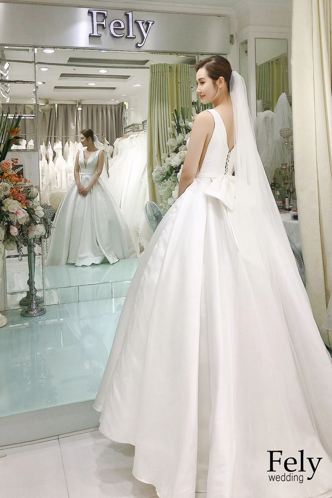 Lộ hậu trường tập cuối Thương Ngày Nắng Về: Huyền Lizzie diện váy cưới đẹp chẳng thua bản Hàn - Ảnh 4.