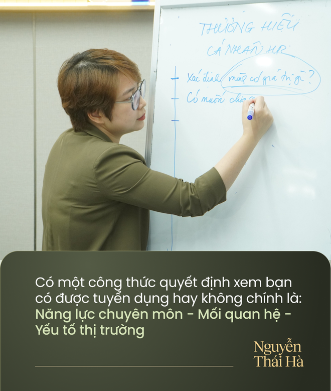 Gặp Nguyễn Thái Hà - nữ TikToker chuyên review ngành học hút triệu view: Giá trị của bạn phụ thuộc vào độ khó để tìm ra bạn - Ảnh 4.