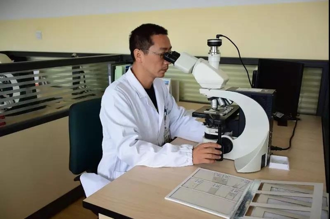 Bệnh tả, lỵ trực khuẩn, nhiễm norovirus hay rotavirus đều có thể gây tiêu chảy, đây là cách phân biệt từng loại mà ai cũng cần phải biết - Ảnh 2. Bệnh tả, lỵ trực khuẩn, nhiễm norovirus hay rotavirus đều có thể gây tiêu chảy, đây là cách phân biệt từng loại mà ai cũng cần phải biết - Ảnh 2.
