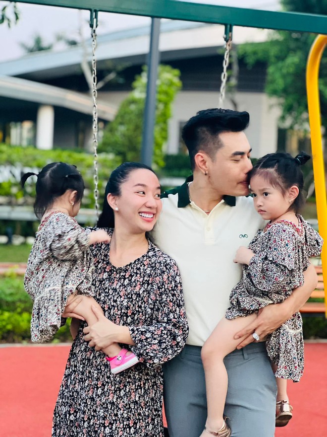 5 mẹ bầu sao Việt: Phanh Lee khoe nhan sắc ấn tượng ở Châu Âu, vợ Lê Dương Bảo Lâm giản dị bất ngờ - Ảnh 15.