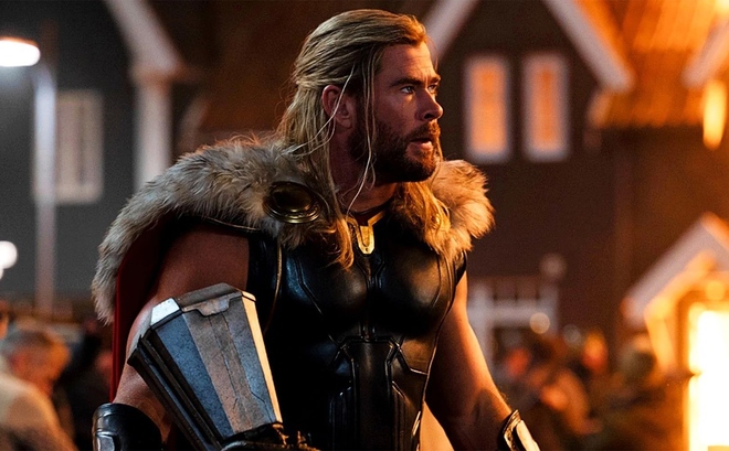 Nam tài tử đẹp trai đến mức suýt khiến Chris Hemsworth mất vai Thor, Miley Cyrus quyết cưới về cho bằng được - Ảnh 1.