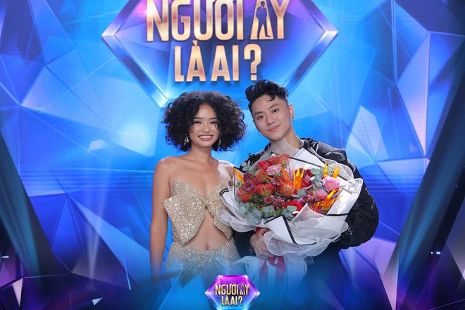 Trấn Thành: “Đến giờ này tôi vẫn thấy vợ mình chẳng có gì xấu cả” - Ảnh 2.