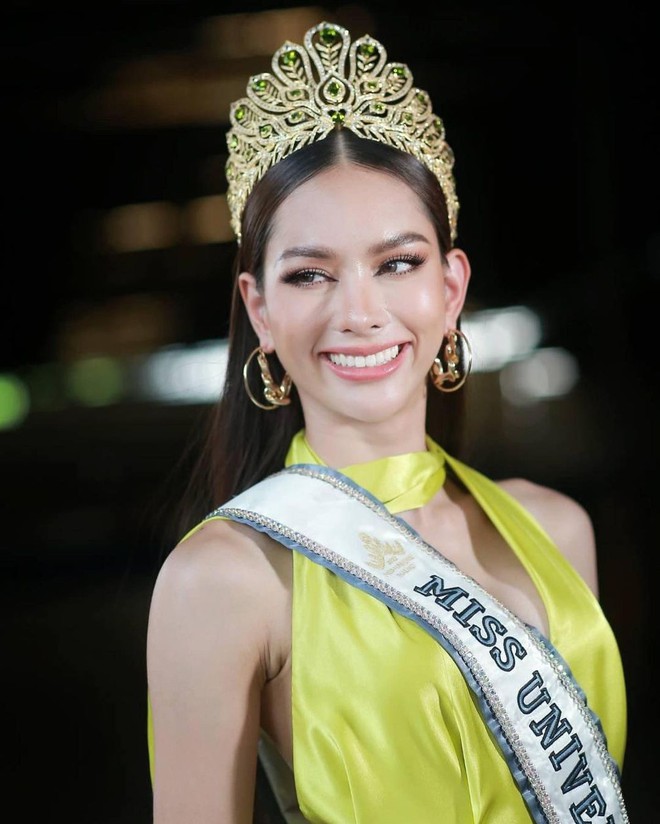 Hoa hậu Hoàn vũ Thái Lan 2022: Tự hào là Hoa hậu sinh ra từ bãi rác và hành trình đăng quang khiến bao cô gái nghèo xúc động - Ảnh 6.
