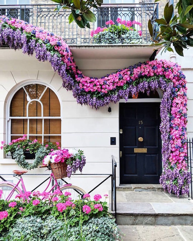 colorful-front-doors-photography-london-bella-foxwell-99-5c36f9bfc1e2e__700