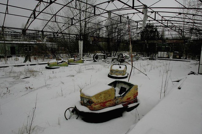 abandoned-chernobyl-race-ca